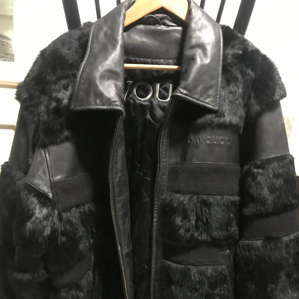 Davoucci Genuine Leather Bomber Jacket